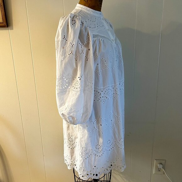 WHITE COTTON EYELET SMOCK DRESS, MED - Picture 2 of 8